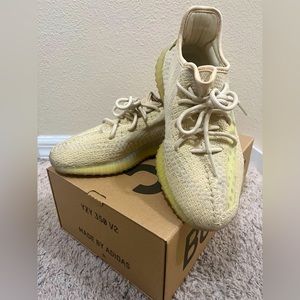 Yeezy 350 V2 Flax Size US 8.5